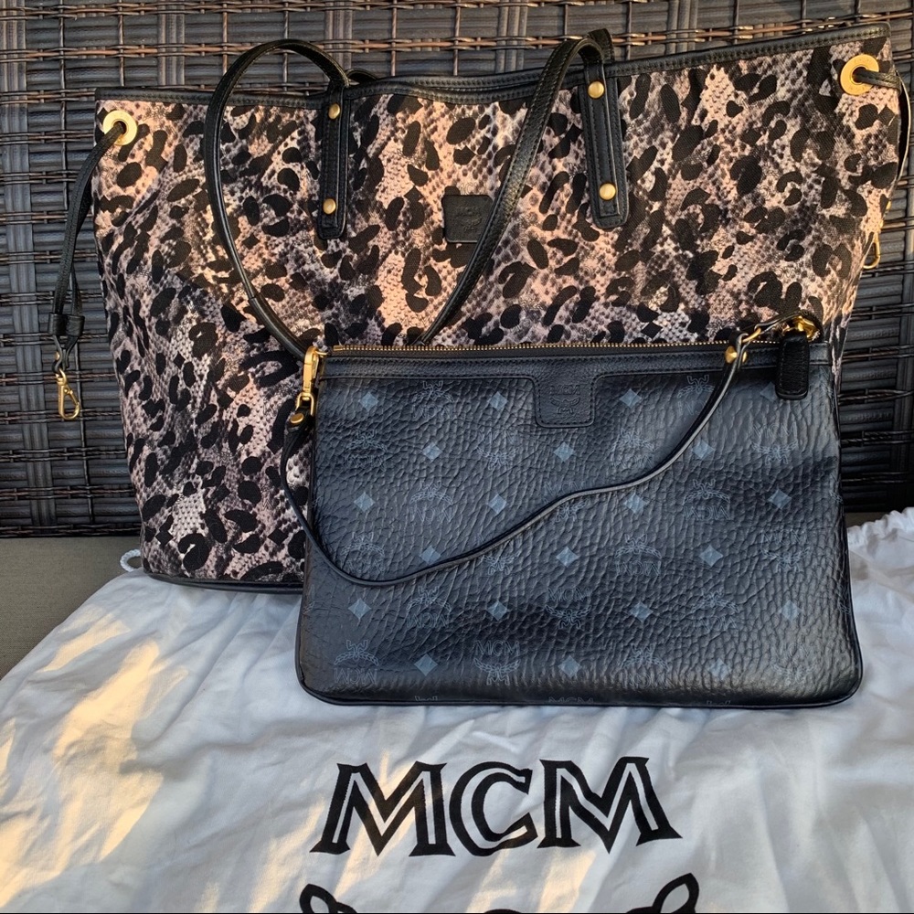 *SOLD* MCM Large Anya Reversible Tote with pouch